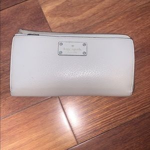 Lightly used kate spade wallet